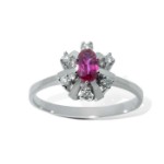 Diamantring i gull med 0,06 ct W-SI og rubin-bur570286