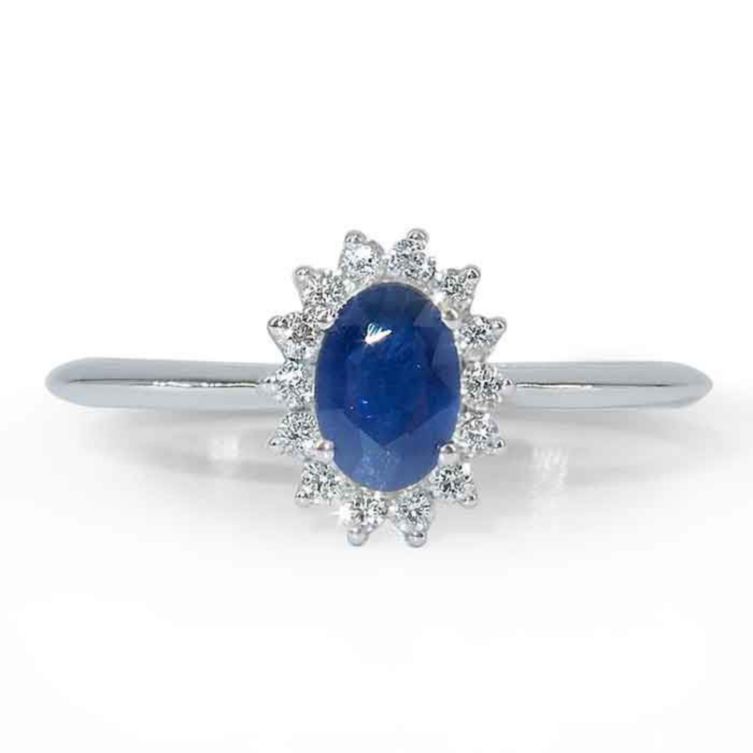  Diamantring med 0,14ct W-Si i hvitt gull med safir-577252