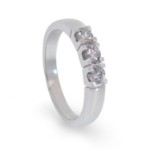 Iselin alliansering i hvitt gull med diamanter - 8503015