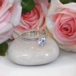 Forlovelsesring med lab grown diamant 1,00 ct River (E) - VS2. Leticia - 18007100LG