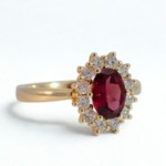 Diamantring i gult gull med rhodolitt og diamanter 0,36ct W-Si - Bur573001