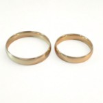 Giftering i gult gull 14kt, 4 mm, modell 167. RUBIN - 1240