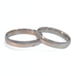 Giftering i platina 950, 4 mm. RUBIN modell 167 - 1040