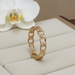 Bilde av Gullring i 14 kt gull med mønster-coc5030170050