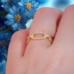 Diamantring i 14kt gult gull med 0,025 ct W-Si - BUR537827