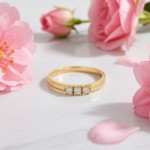 Diamantring Iselin med 3x0,03 ct TW-Si-85030300