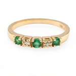 Diamantring i gull 14kt med smaragd og 0,013 ct W-Si - COC003760s