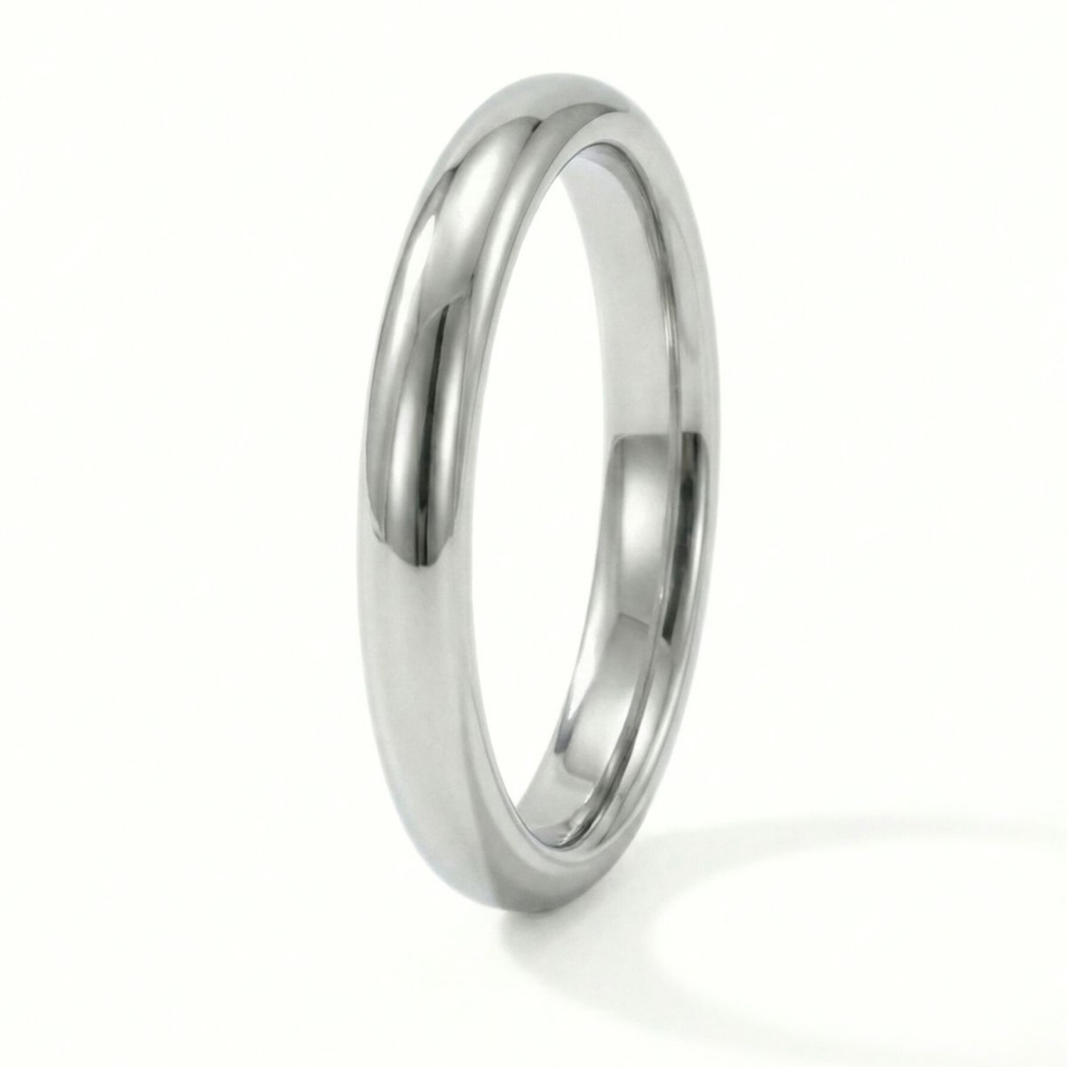 Giftering i hvitt gull 14kt, 3 mm/1,3 mm. RUBIN - 1930