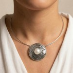 Smykke i tinn Rede. HILLESTAD - AB401T