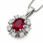 Diamantsmykke i gull med 0,12 ct TW-Si & rubin - bur272050rubin