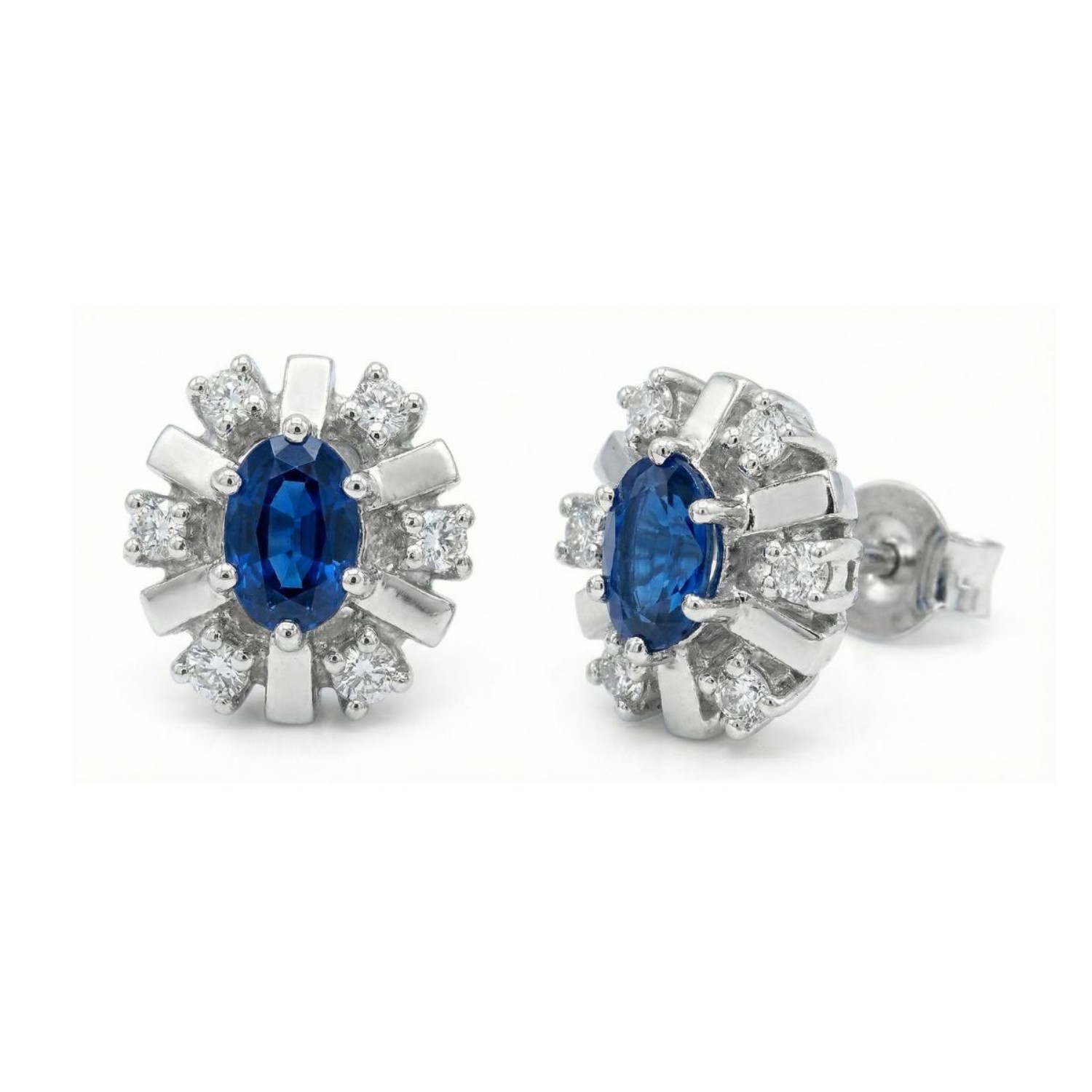 Diamantøredobber i gull 14 kt med 0,12 ct W-SI og safir - BUR760054