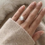 Halo diamantring med oval diam. 0,40 carat River (E) - Si1 - 181XA040