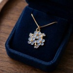 Smykke i forgylt sølv Blå forglem-meg-ei. LIV - 860602