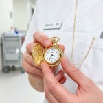 Bonett lommeur anhengsur double m/lokk inkl. kjede - 418D