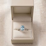 Gullring Capri i hvitt gull 14kt med akvamarin og 0,24ct W-Si - 57434