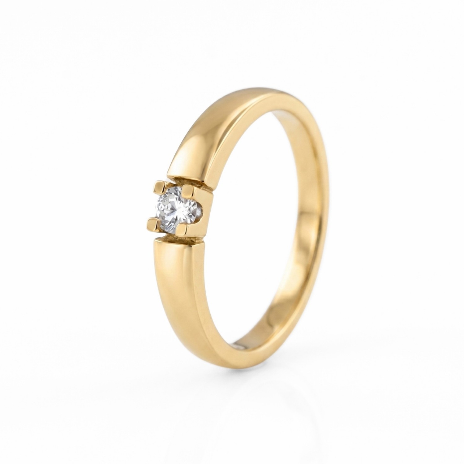 Forlovelsesring i gult gull med 0,20 ct diamant-85010200