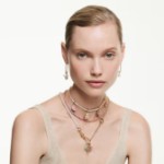Swarovski smykke Idyllia charm Mixed cuts, Strawberry, Red, Gold-tone plated - 5743136
