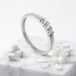 Iselin alliansering i hvitt gull med diamanter - 8503030