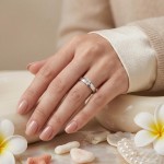 Alliansering i hvitt gull med 0,05 ct diamant- 8501005