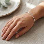 Armbånd gull. Classic armring rund profil, hvitt gull 14 kt, 2.5 mm - 01HV2565
