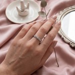 Gullring i 14kt med diamanter 0.06 ct W-Si - 150124