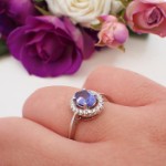 Diamantring i hvitt gull med 0,11 ct TW-Si og tansanitt- coc5070911