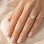 Forlovelsesring i gult gull med Oval Lab Grown diamant i 0.74 ct og River (E) -VVS1 - 18007070LGgg-Oval