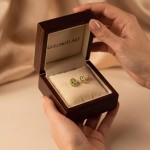 Diamant øredobber i gull 14 kt med 0,27 ct WSI og peridot - 47395