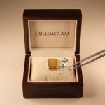 Diamant øredobber i gull 14 kt med 0,27 ct WSI og peridot - 47395