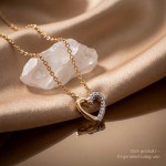 Diamantsmykke  Hjerte i 14K gult gull med rhodinerte detaljer 0,11ct WSI - 27516