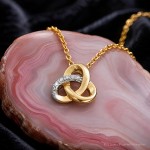 Smykke Knute i gult gull med diamant 0,003ct WSI - 27487